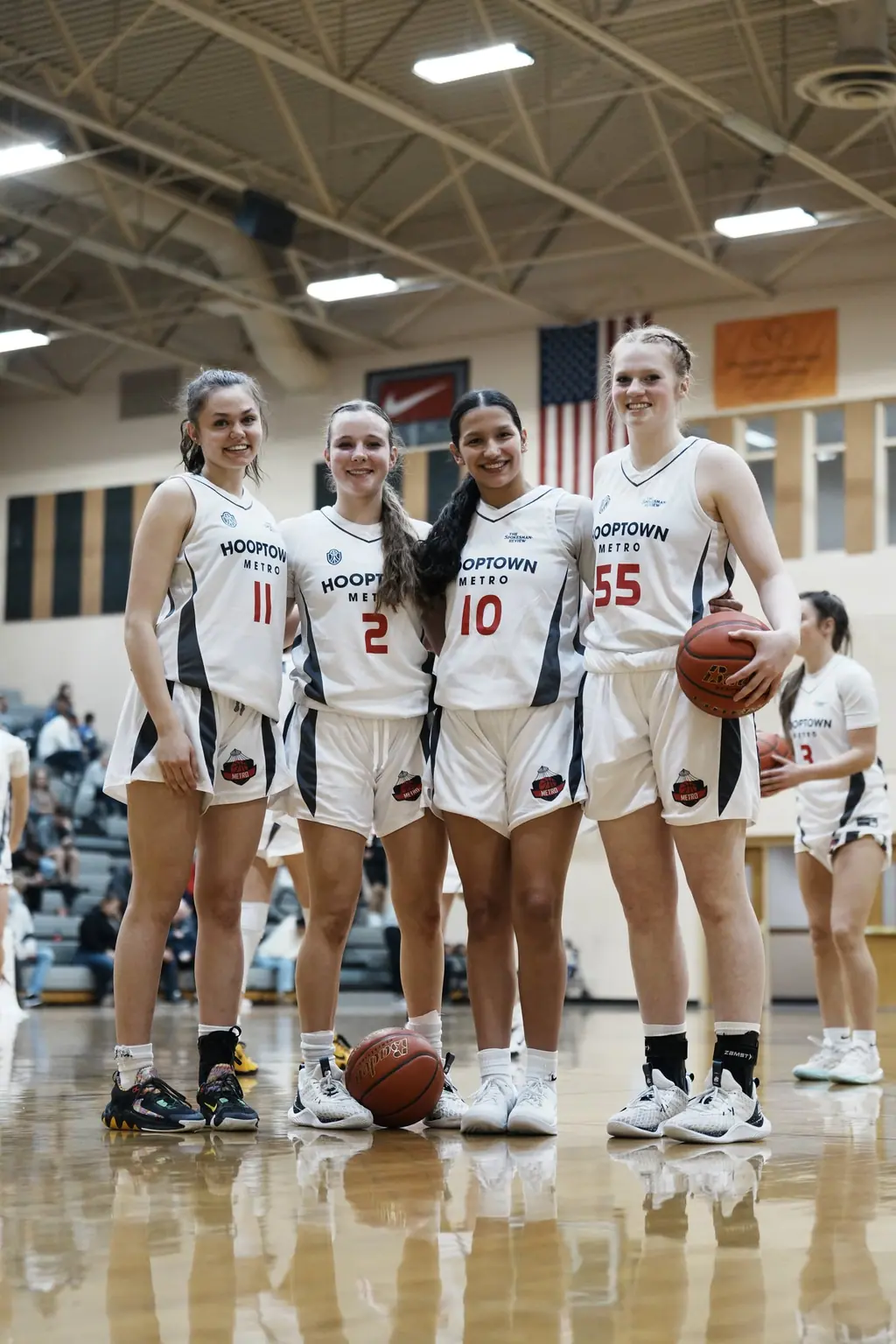 Players gathered on the tournament court